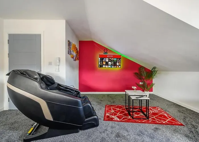 -4F421- For Your Relaxed,Cosy Stay,Free Parking