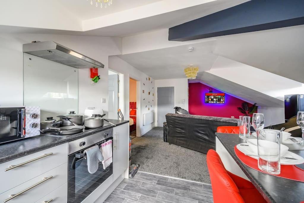 -4f421- For Your Relaxed,cosy Stay,free Parking Batley